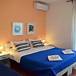 Close To Center, Quiet, With Parking Hvar Town