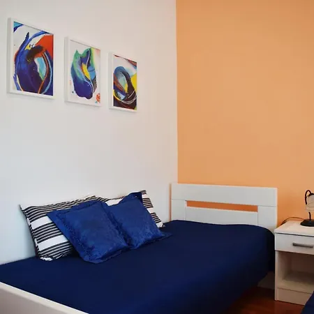 Close To Center, Quiet, With Parking フヴァル