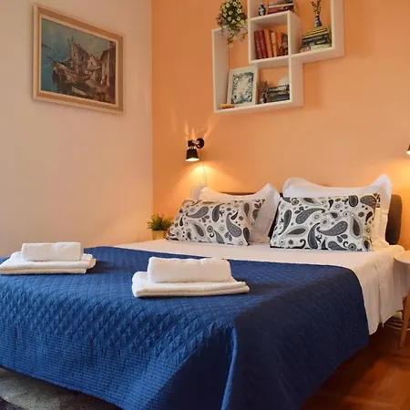 アパート Close To Center, Quiet, With Parking