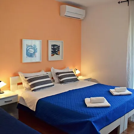 Close To Center, Quiet, With Parking Hvar Town