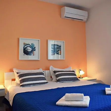 Apartment Close To Center, Quiet, With Parking Hvar Town