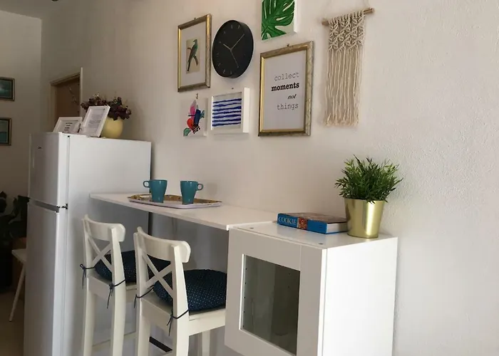 Apartment Close To Center, Quiet, With Parking Hvar Town